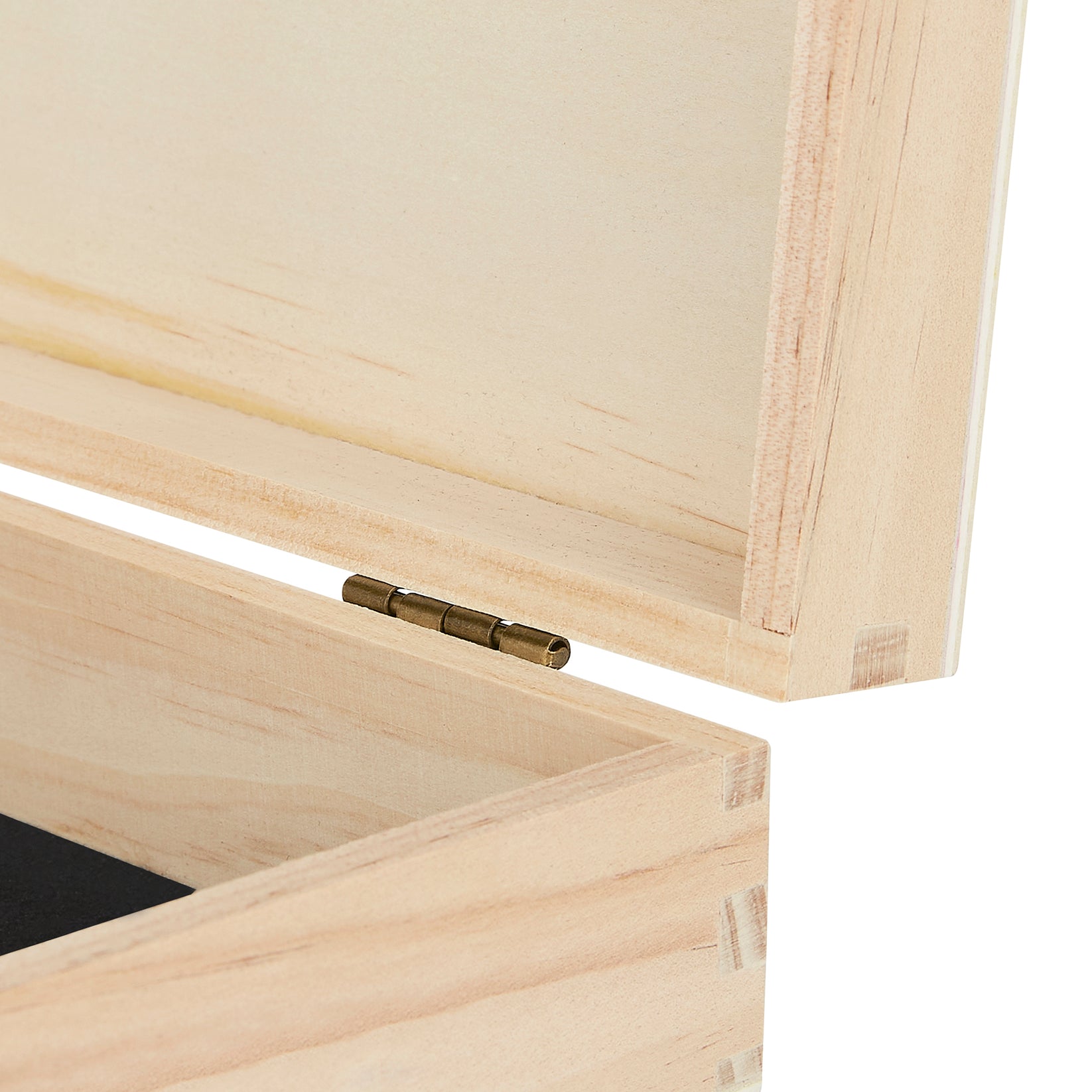 wood cigar box with hinged lid