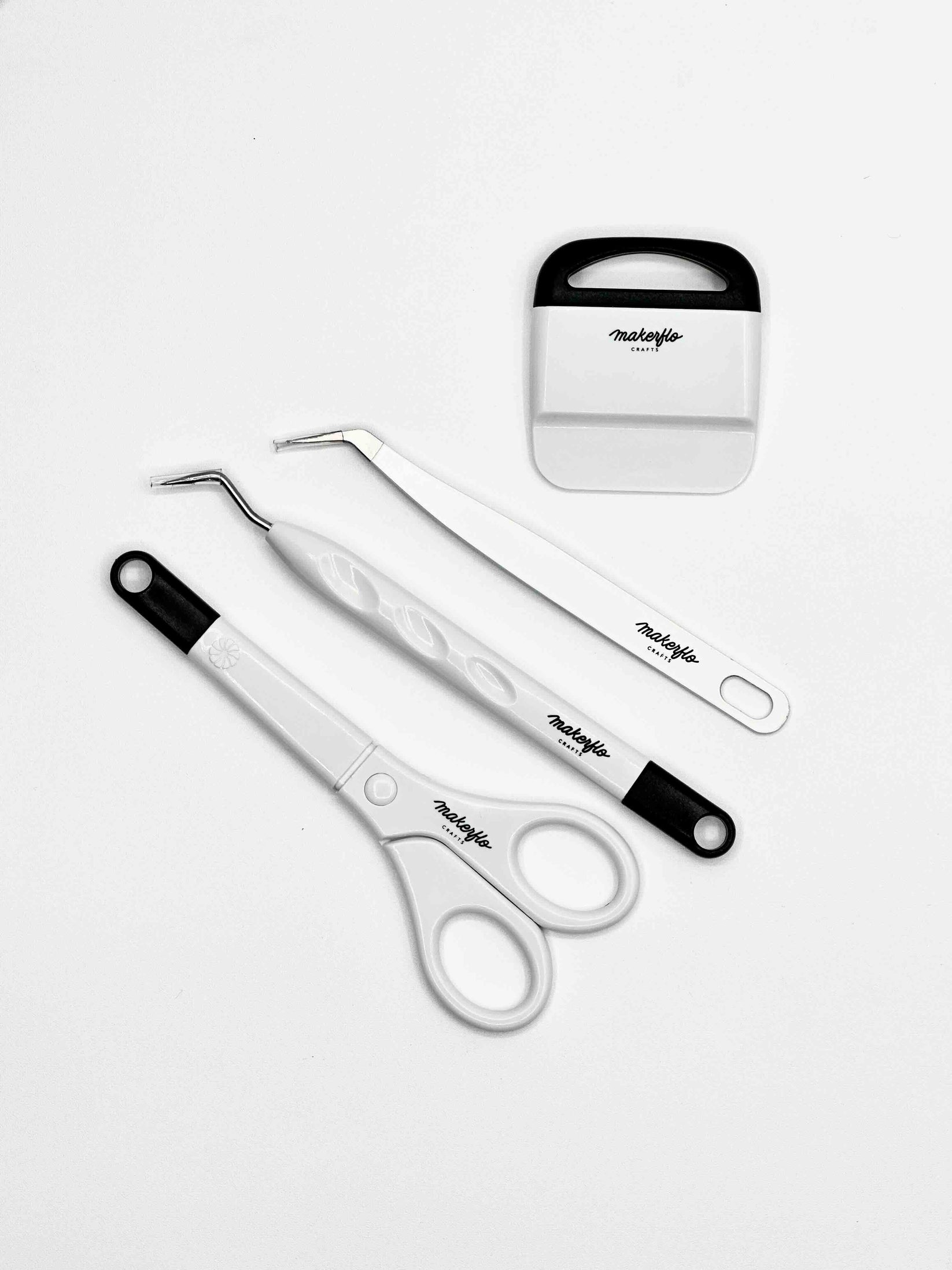 makerflo craft tool kit, included in uv resin kit