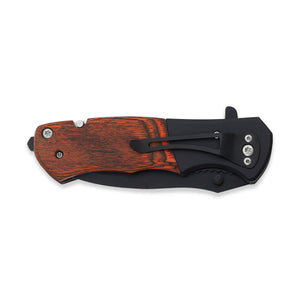 folded pocket knife