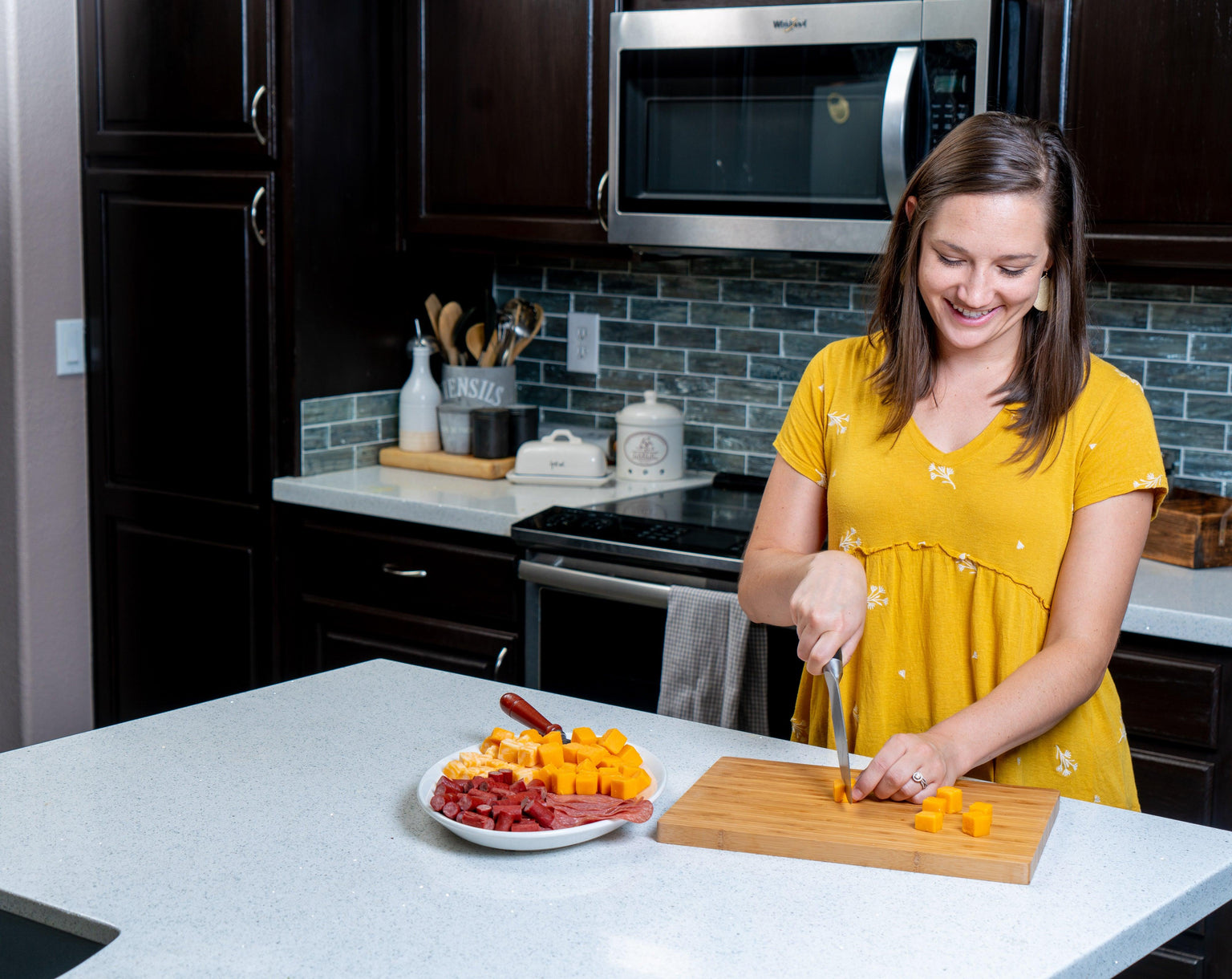 bamboo cutting board, lifestyle